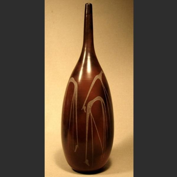 Vase 16