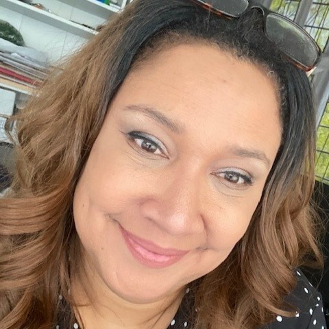 Sandra Campanelli - Founder